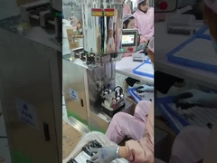 220 فولت 2.3 كيلوواط آلة ملء أوتوماتيكية للاضواء الشفهية ذات رأسين آلة ملء الكمي للاضواء الشفهية